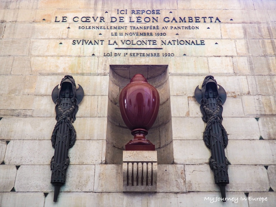 巴黎萬神殿 Panthéon 法國先賢的安葬地,雨果、盧梭都在這 法國歷史迷必去景點 巴黎萬神殿