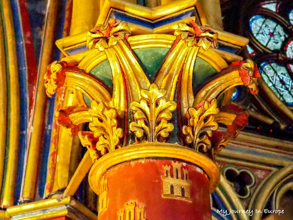 巴黎聖禮拜堂 Sainte Chapelle 世界最美的彩繪玻璃窗教堂 法國巴黎聖禮拜堂 精美雕刻