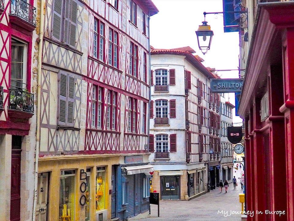 法國北巴斯克旅遊 Bayonne 西南法的迷人小城市之旅 法國西南部城市 Bayonne