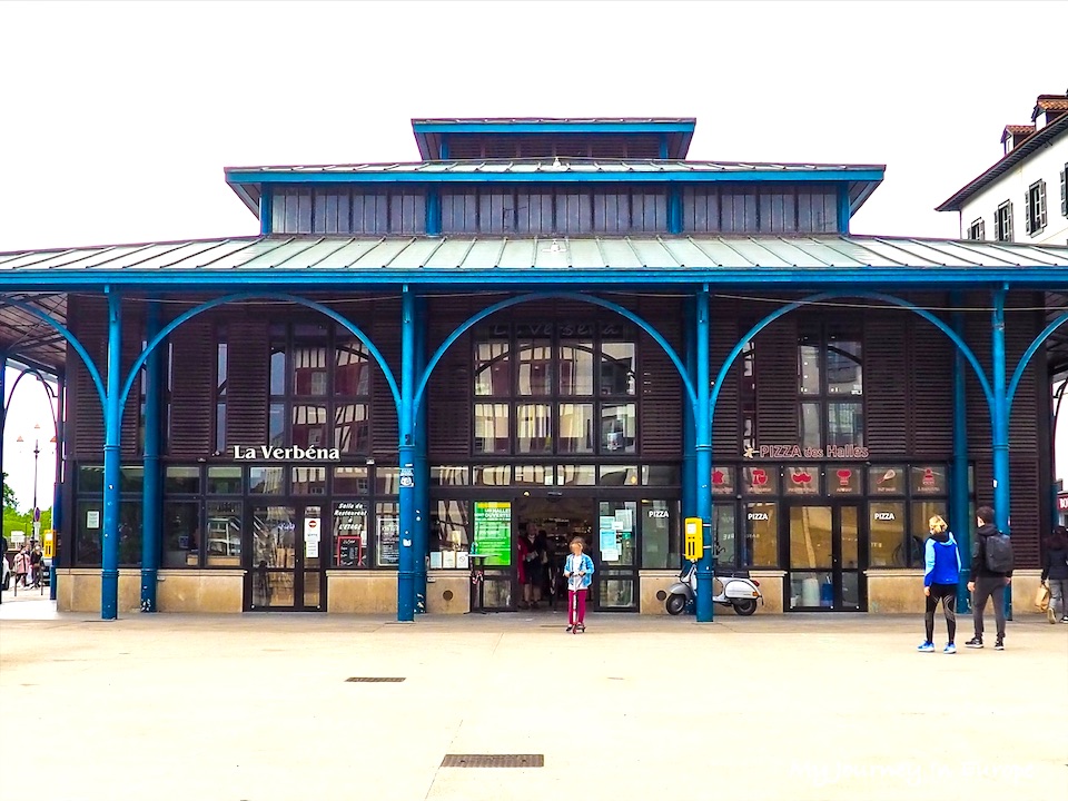 法國北巴斯克旅遊 Bayonne 西南法的迷人小城市之旅 法國西北部城市 Bayonne 傳統市場