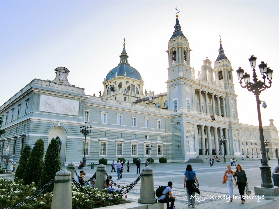 馬德里景點 | 西班牙馬德里自由行,必去旅遊景點推薦 馬德里景點 西班牙自由行推薦 馬德里王宮