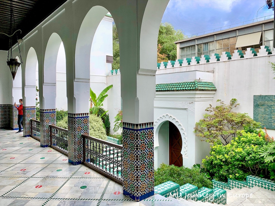 巴黎大清真寺 | 在滿園的紫藤花裡體驗異國風情 巴黎大清真寺 Grande Mosquée de Paris