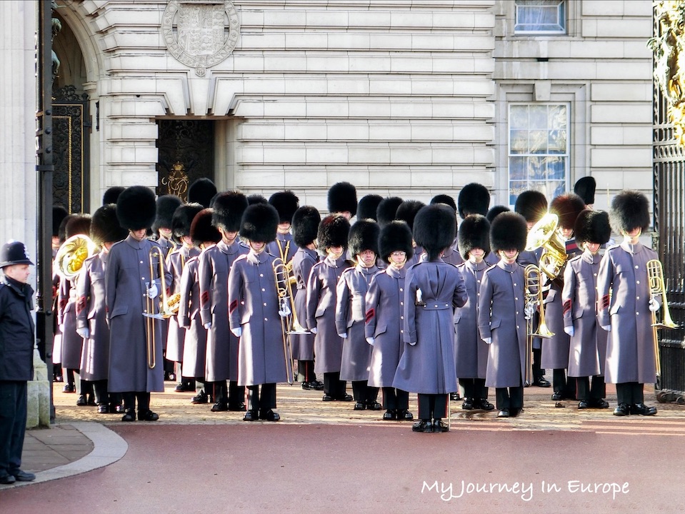 英國 倫敦自由行 必去熱門景點 白金漢宮衛兵交接