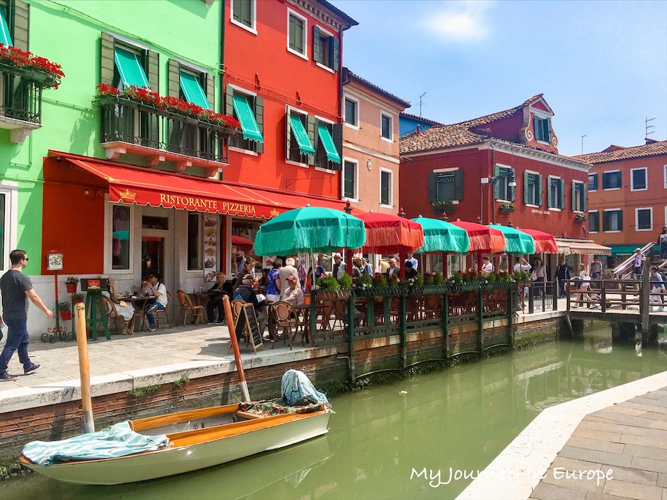 威尼斯彩色島 Burano 義大利必去夢幻小島,含交通景點介紹 義大利 威尼斯彩色島