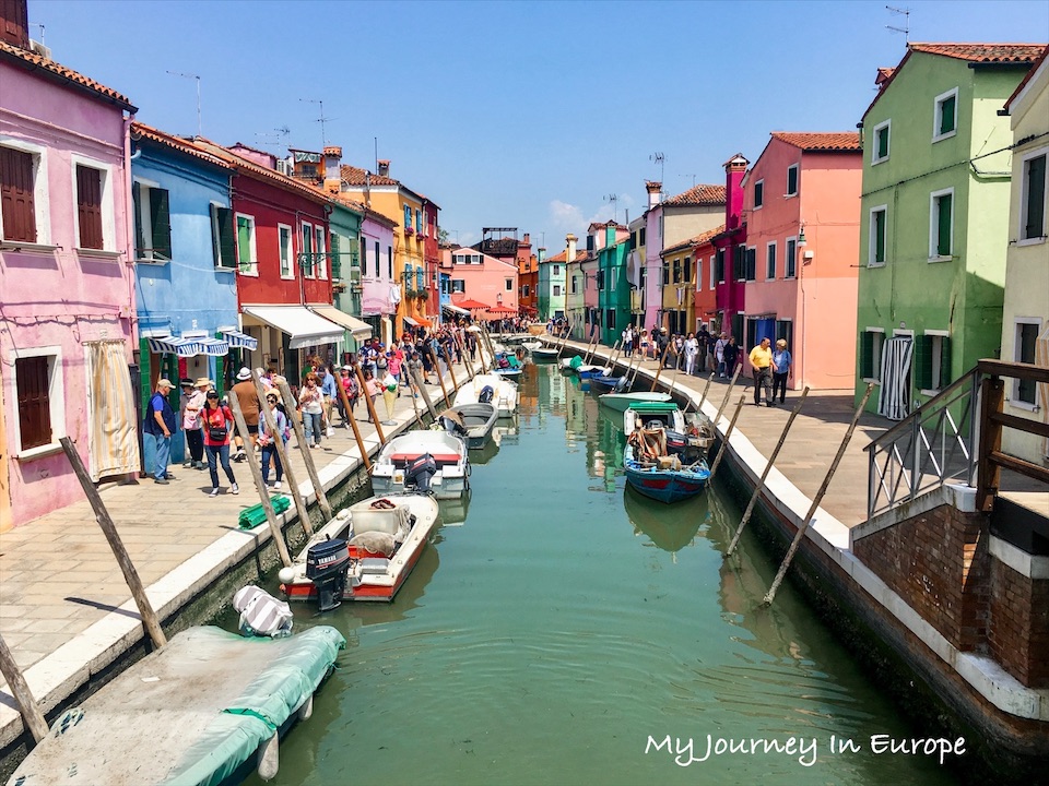 威尼斯彩色島 Burano 義大利必去夢幻小島,含交通景點介紹 義大利 威尼斯彩色島 自由行介紹