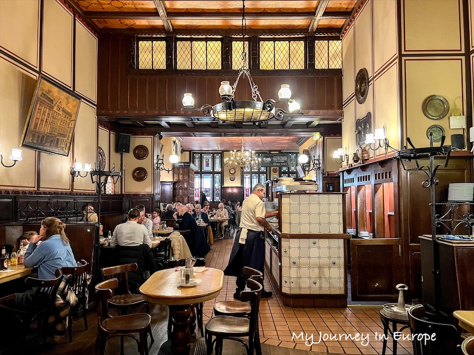 科隆餐廳推薦 | Früh am Dom平價也能吃到的百年美味 科隆餐廳推薦