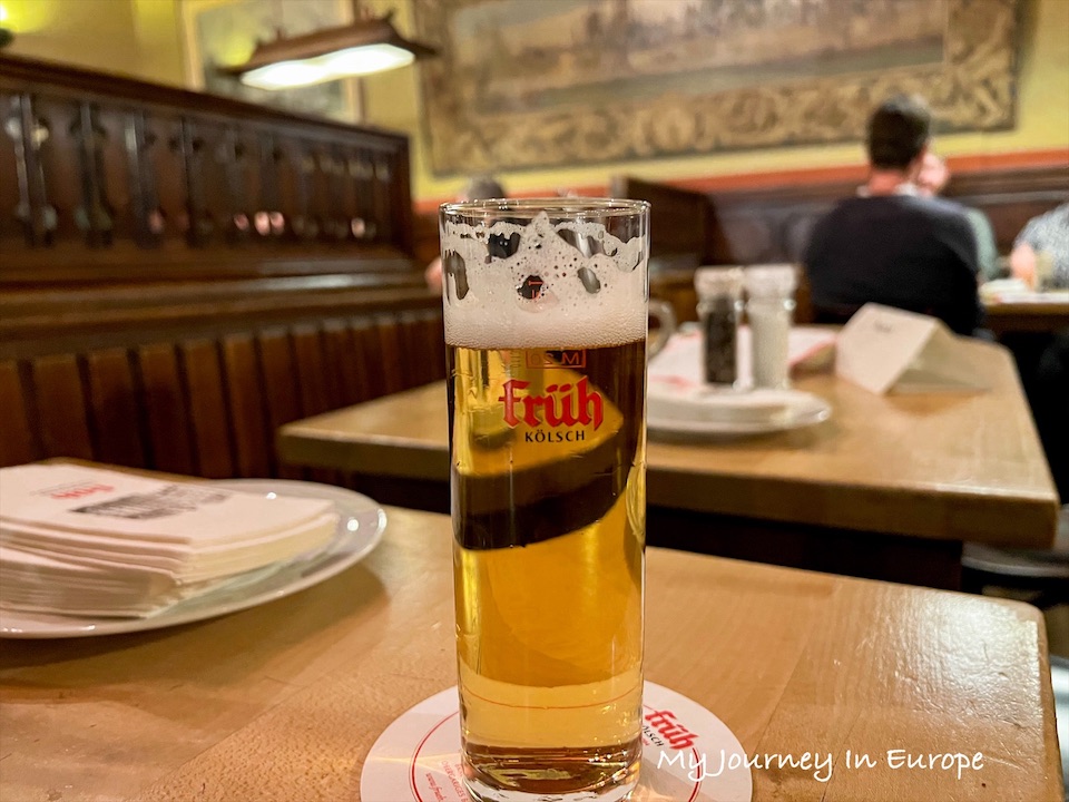科隆餐廳推薦 | Früh am Dom平價也能吃到的百年美味 德國啤酒