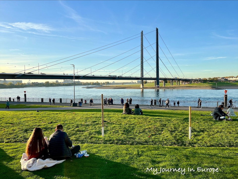 德國杜塞道夫 Düsseldorf 購物、美食、旅遊景點推薦 德國萊茵河畔