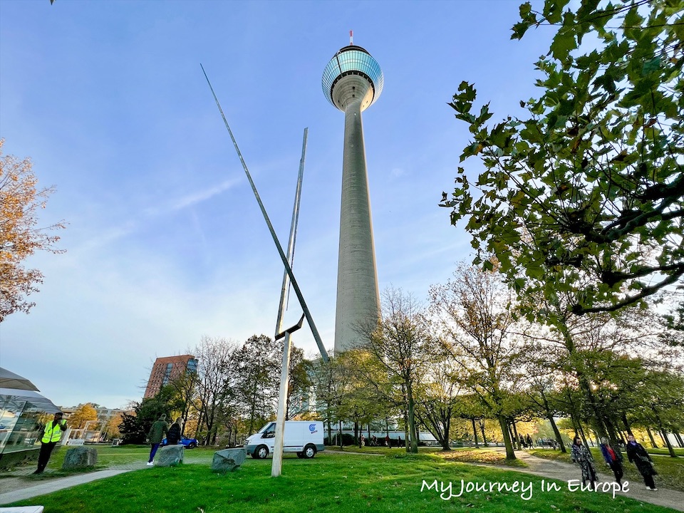 德國杜塞道夫 Düsseldorf 購物、美食、旅遊景點推薦 德國杜塞道夫 萊茵塔