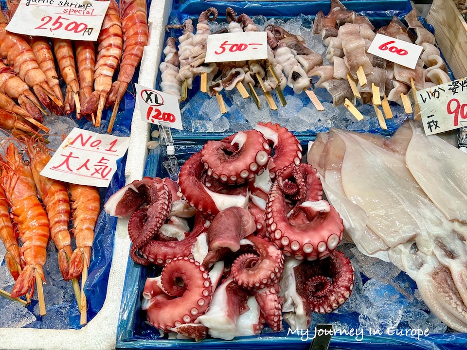 黑門市場 | 日本大阪美食之旅,大啖鰻魚、河豚、扇貝 日本大阪黑門市場吃海鮮