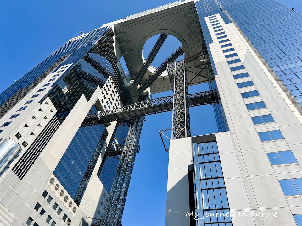 日本大阪梅田藍天大廈