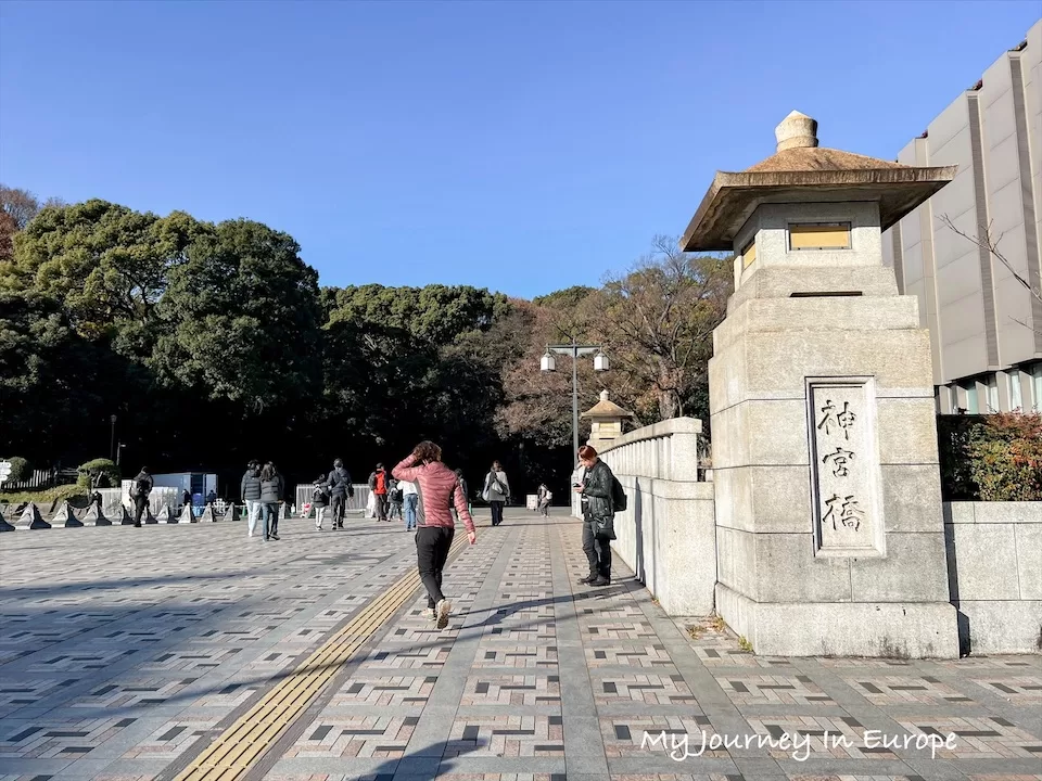 明治神宮 | 日本東京必去景點,森林裡的神宮,交通、參觀攻略介紹 東京神宮橋