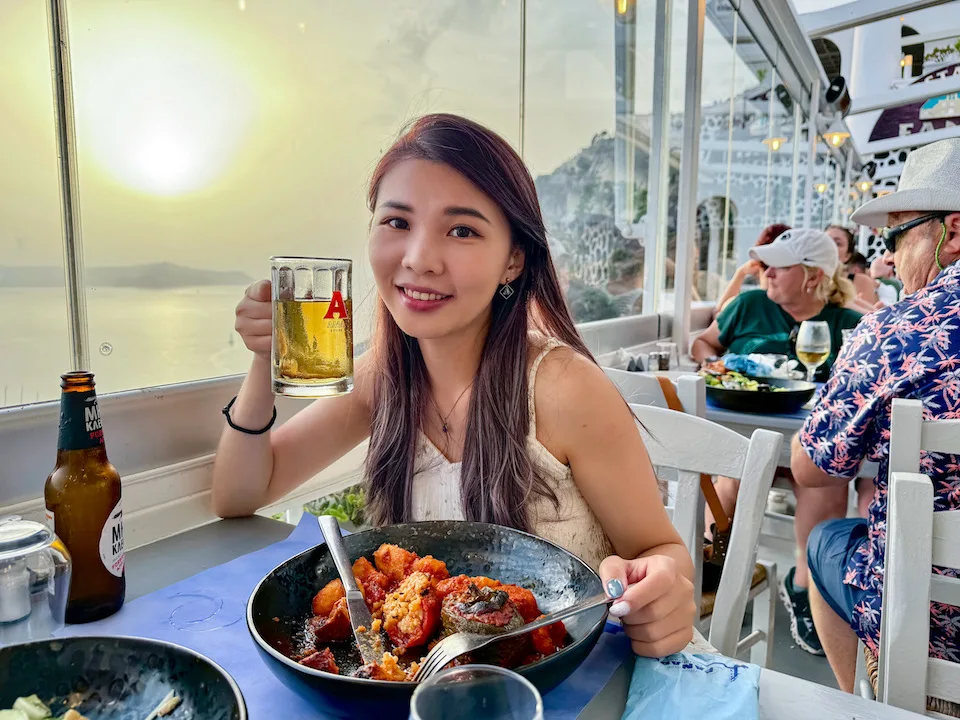 希臘聖托里尼 | 費拉夕陽海景餐廳 Fanari,吃飯配愛情海 希臘聖托里尼餐廳