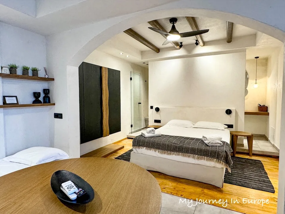 聖托里尼費拉住宿推薦 Amer Suites