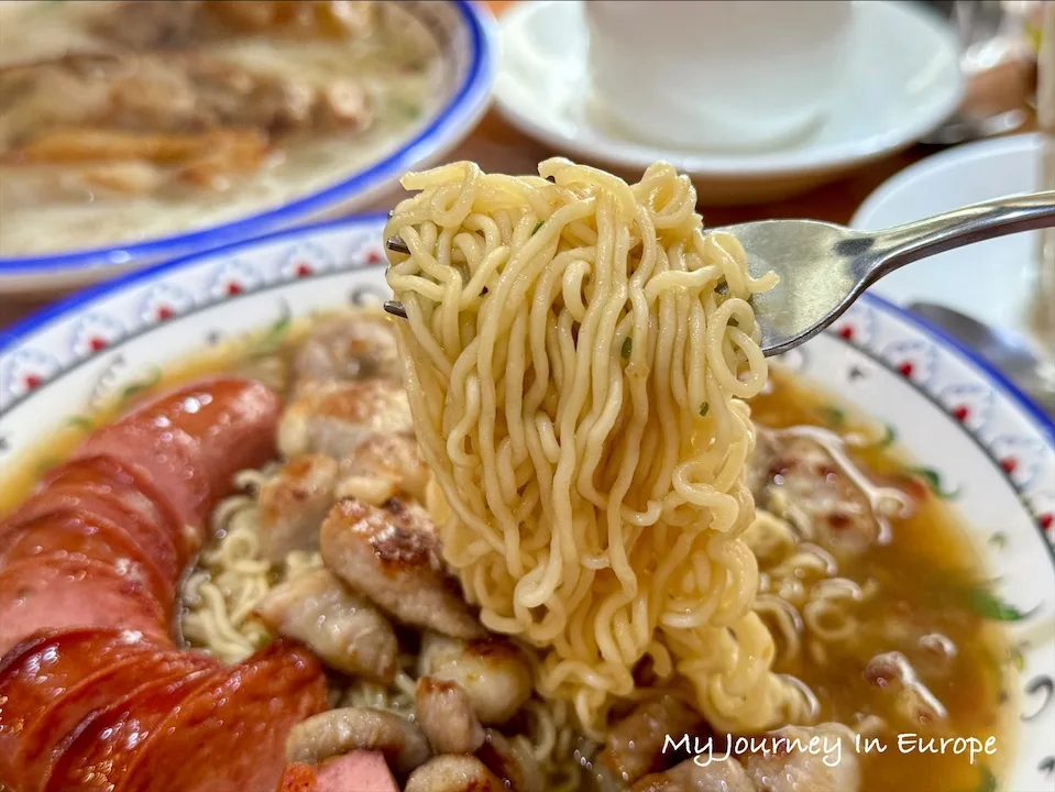 澳門茶餐廳 | 永安咖啡室,在地人也愛的中西融合好滋味 肉丁公仔麵