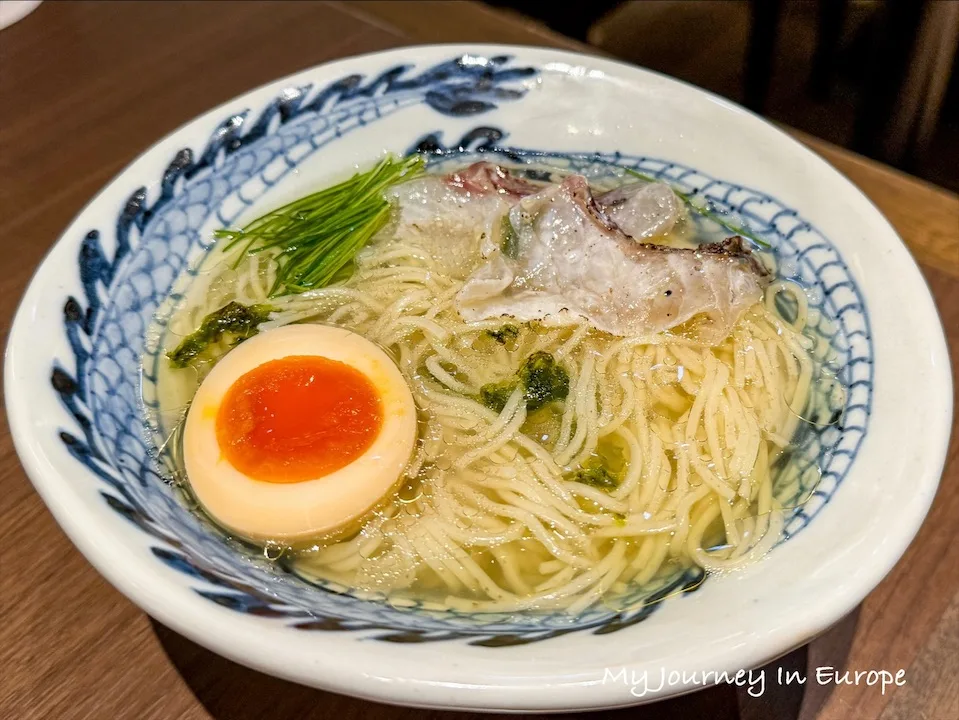 京 AFURI | 東京旅遊必吃拉麵,日本人氣拉麵店和京料理的結合 鯛魚拉麵