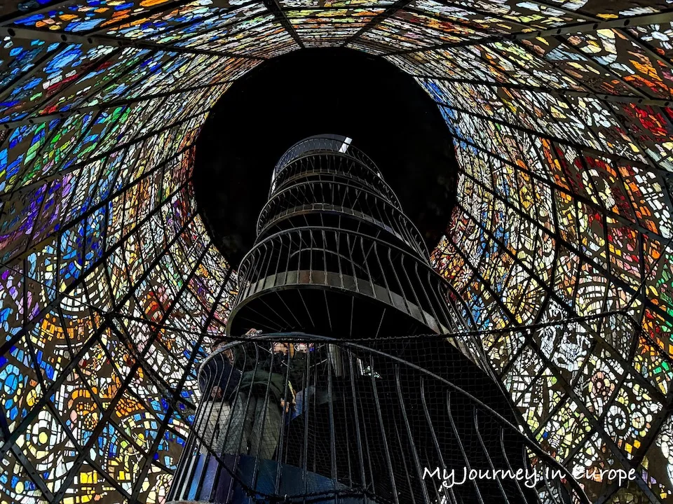 箱根雕刻森林美術館 | 箱根旅遊必去景點,門票交通懶人包 鴻運交響雕塑