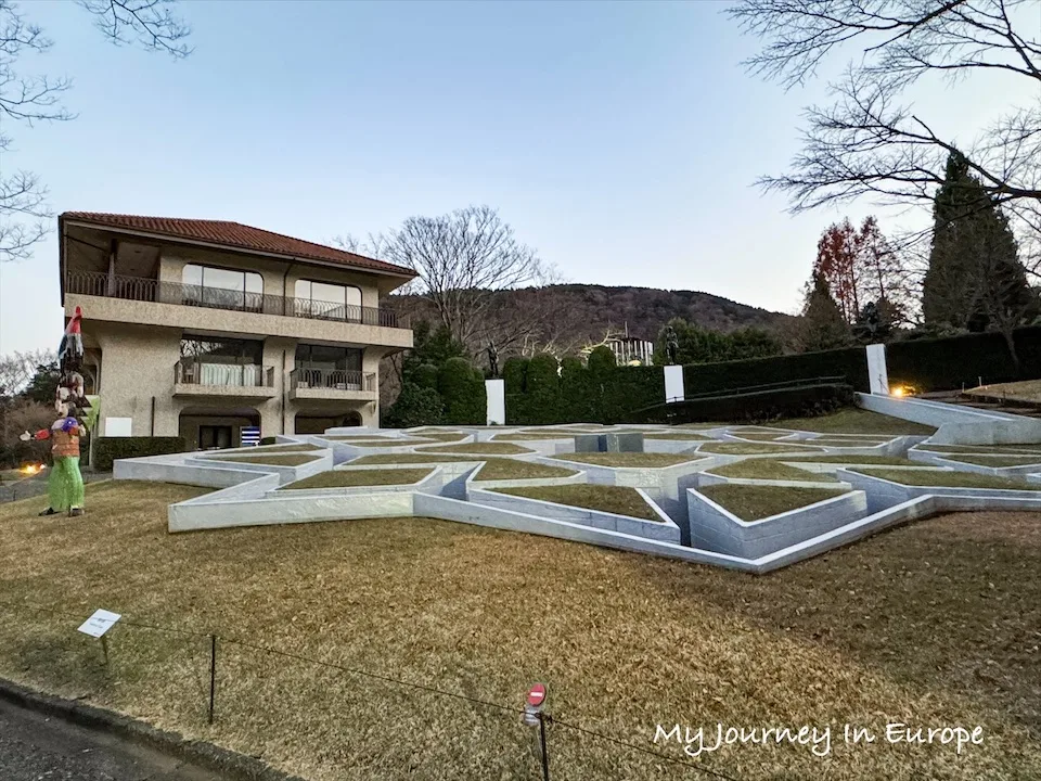 箱根雕刻森林美術館 | 箱根旅遊必去景點,門票交通懶人包 箱根雕刻森林美術館展品