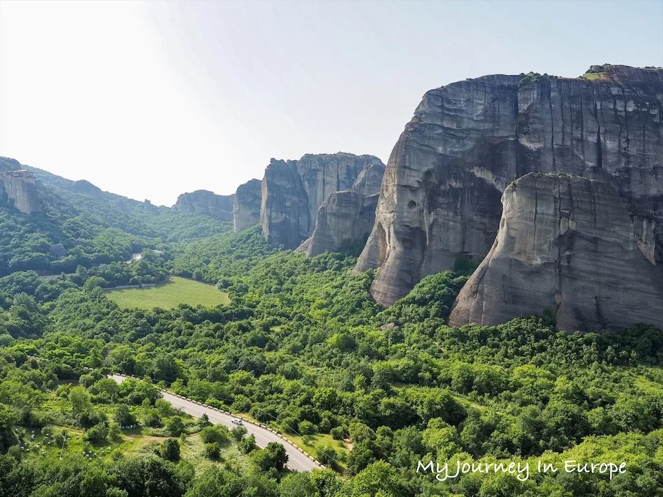 希臘梅特歐拉修道院 | 聖尼可拉斯修道院 St. Nicholas Anapafsas 參觀攻略 梅特歐拉風景